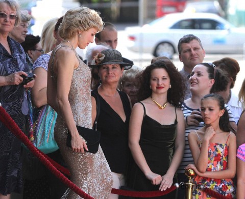 caught in flight naomi watts diana