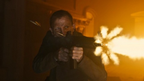 daniel craig oficial operacion skyfall