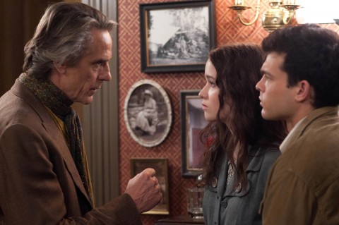 beautiful creatures jeremy irons alice englert alden ehrenreich