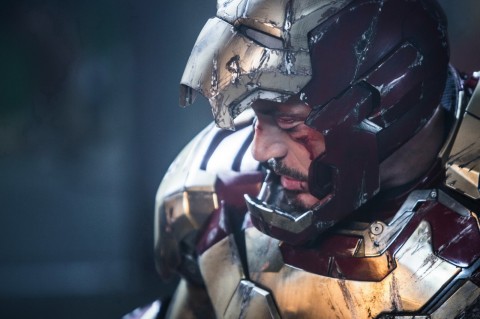 tony stark iron man 3 dañado