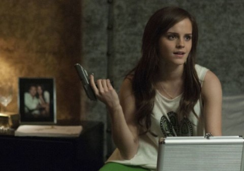emma watson the bling ring pistola