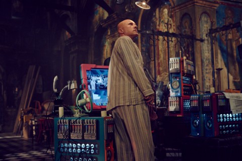 christoph waltz pijama the zero theorem