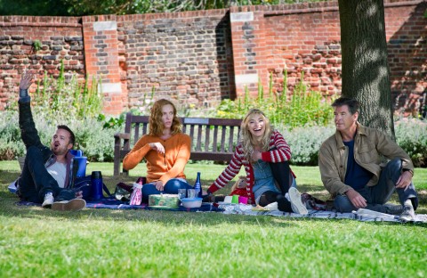 a long way down elenco