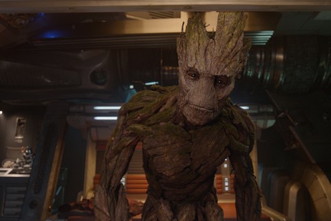 guardianes de la galaxia groot escena bebe