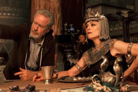 exodo dioses reyes ridley scott sigourney weaver