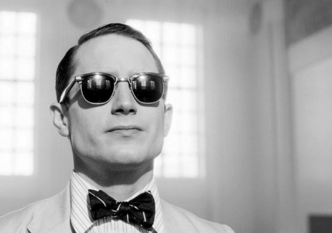 elijah wood set fire to the stars