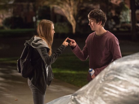 ciudades de papel pelicula nat wolff cara delevinge