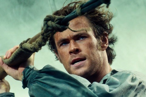 chris hemsworth en el corazon del mar