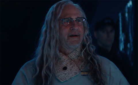 dr okun brent spiner dia independencia contraataque