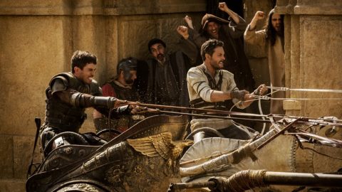 ben-hur-2016-chariot-race-clip-p