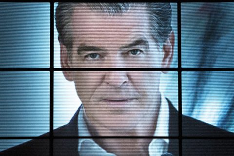 pierce brosnan i.t. pelicula