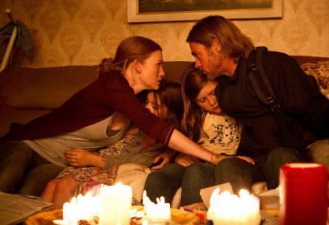 world-war-z-brad-pitt-mireille-enos-2-600x411