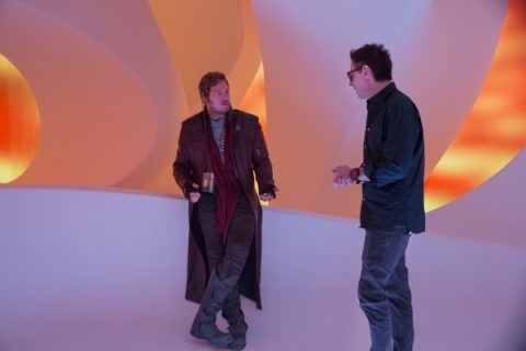 guardians-of-the-galaxy-2-behind-the-scenes-image-chris-pratt-james-gunn-600x400