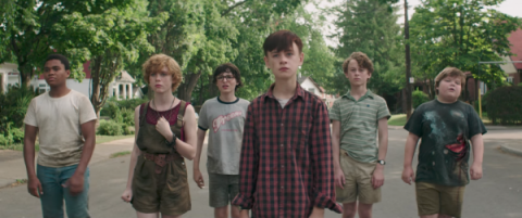 it-trailer-pennywise-images-12-600x251