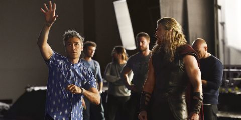 Thor-Ragnarok-BTS-Taika-Waititi-and-Chris-Hemsworth